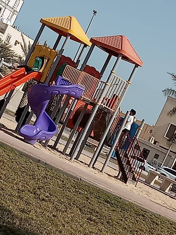 Public Park - Image 2