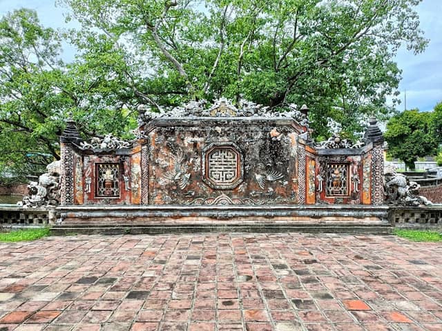 Truong Sanh Palace - Image 2