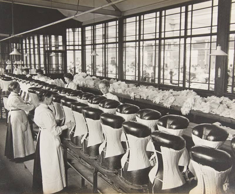 Harborough Museum - Image 1