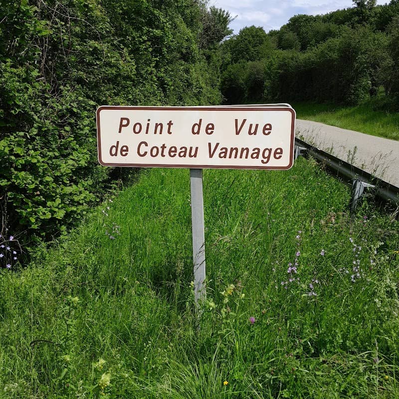 Point de vue de coteau Vannage. - Image 1