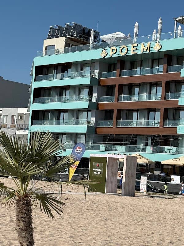 Estrella Beach - Image 1