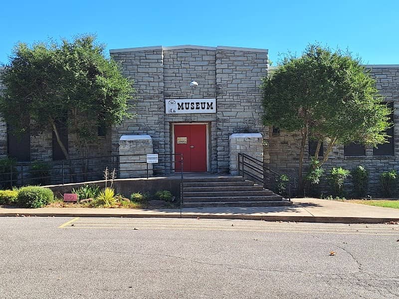 Stephens County Historical Museum - Image 2