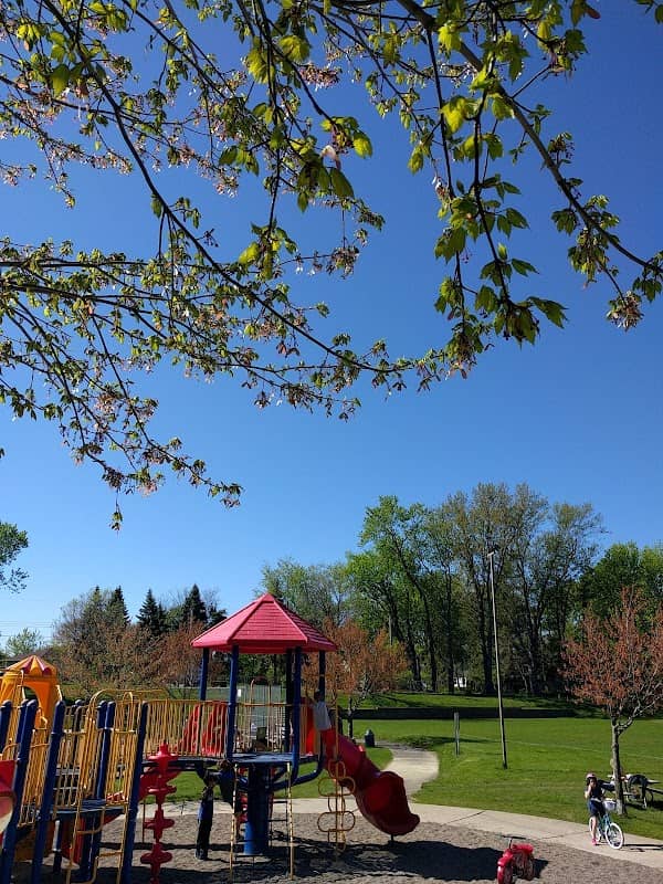 Silver Point Park - Image 1