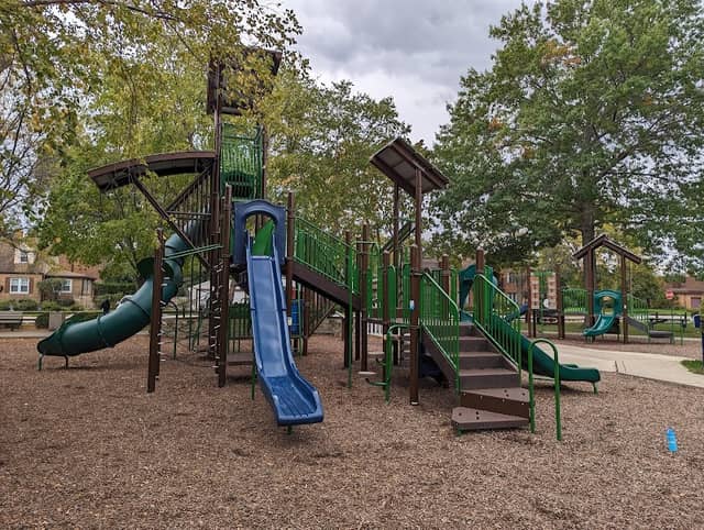 Henry A. Proesel Park Picnic Shelter - Image 1