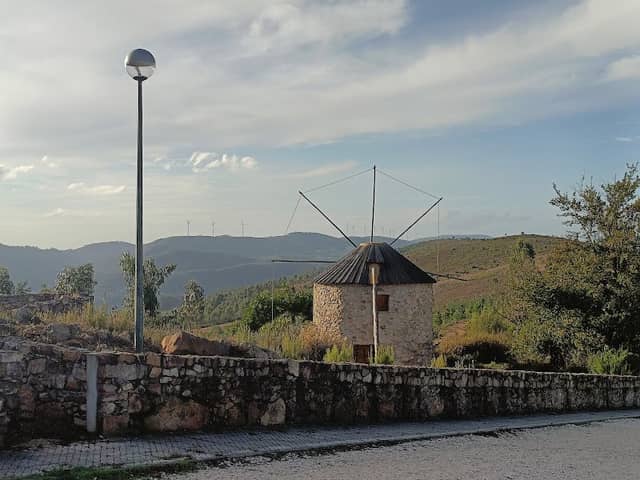 Moinhos da Serra da Atalhada - Image 1
