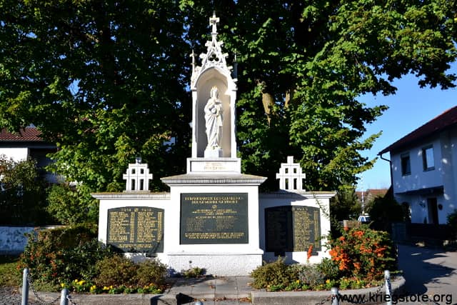 Moorenweis, Kriegerdenkmal - Image 1