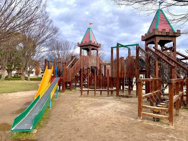 Ihara bank Water-front Park - Image 1