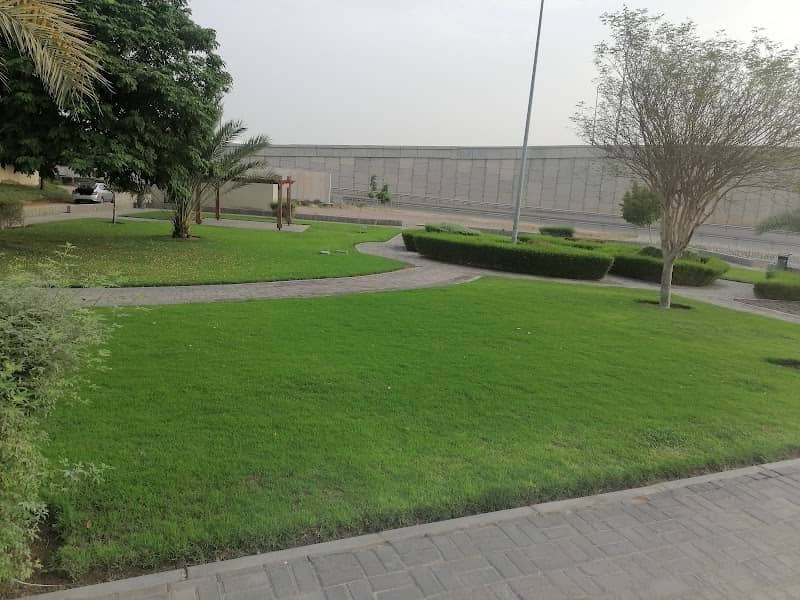 Park - Image 2