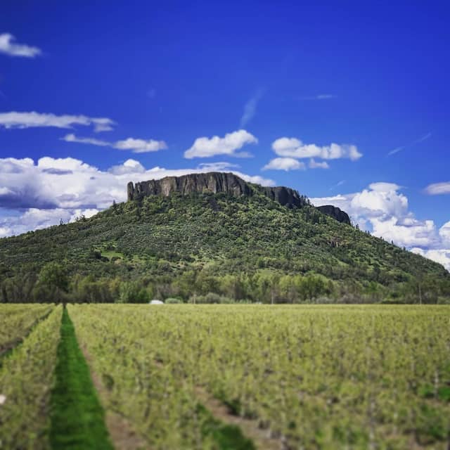 Upper and Lower Table Rock - Image 1