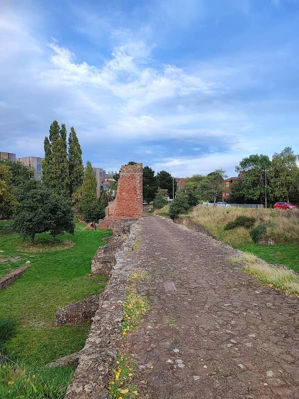 The Medieval Exe Bridge - Image 3