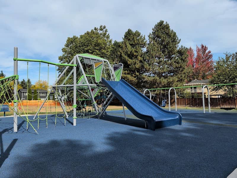 Currie View Park - Image 1