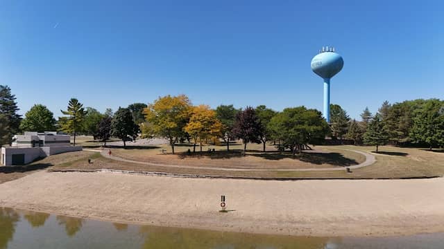 Scripter Vil Park. - Image 1