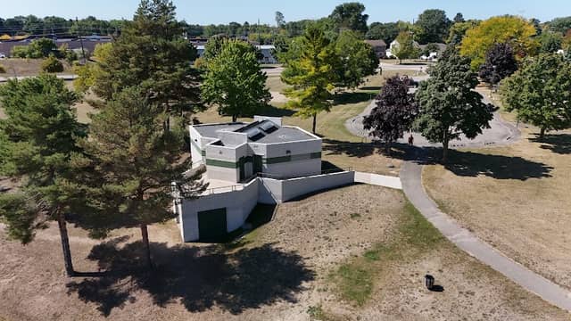 Scripter Vil Park. - Image 2