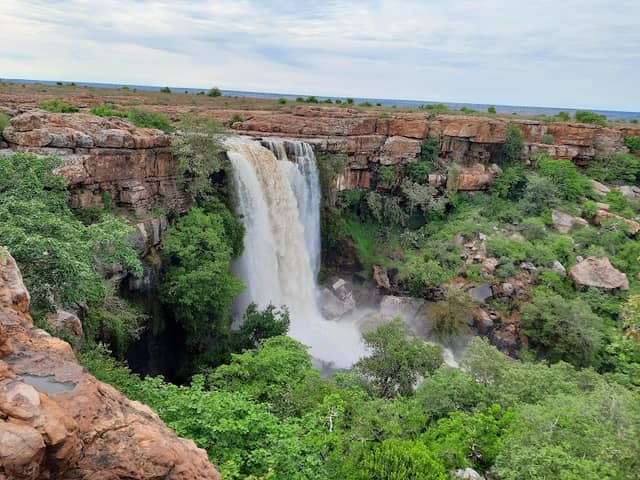 Owk Waterfalls - Image 1
