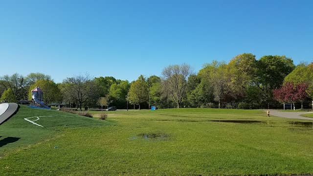 Plymouth Creek Playfield - Image 2