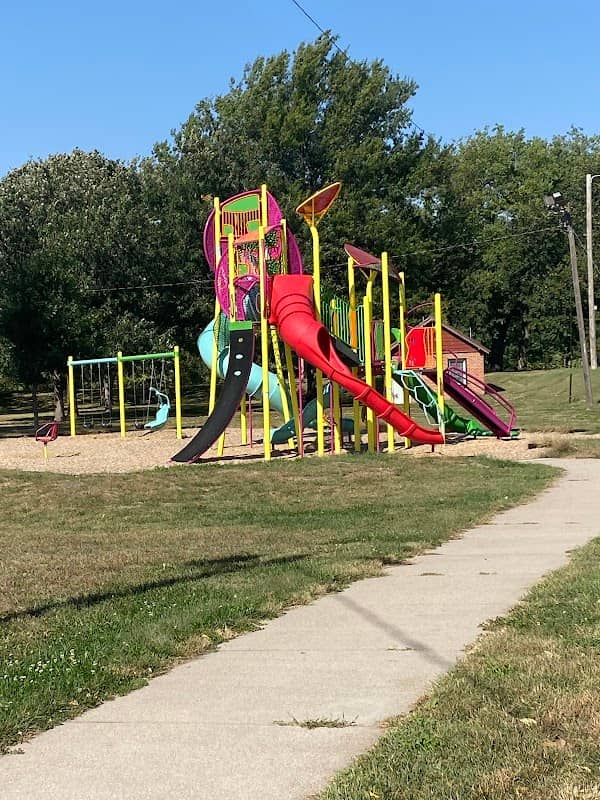 Harrison Park - Image 2