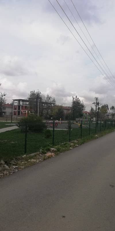 Tuzla Mahallesi Temalı Park - Image 1