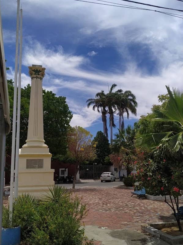 Praça Dom Luíz - Image 1