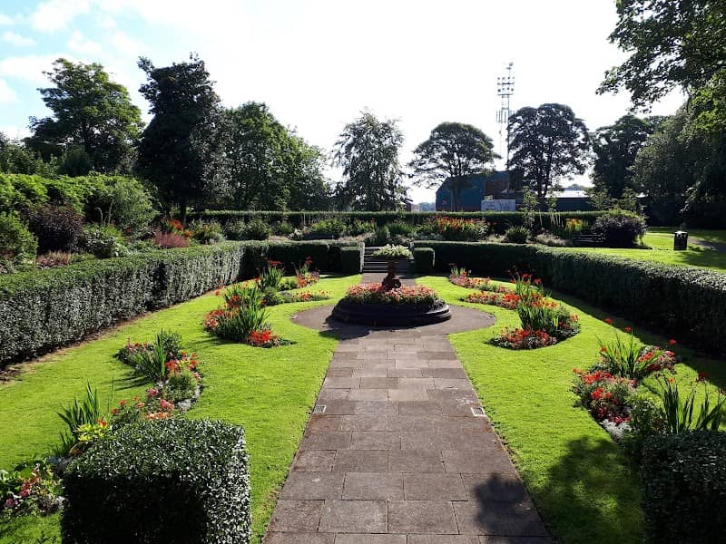 Denehurst Park - Image 1