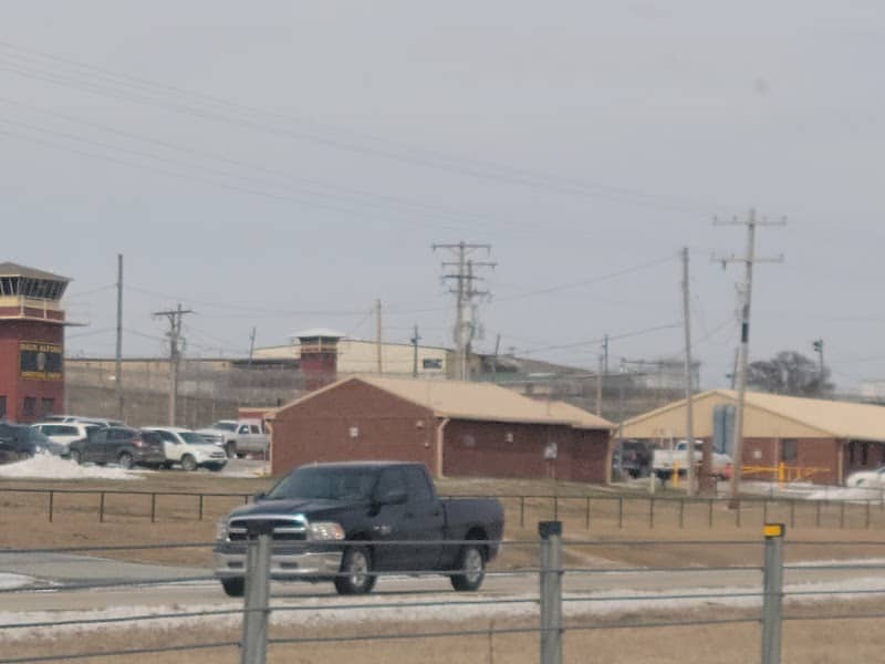 Stringtown - Image 1