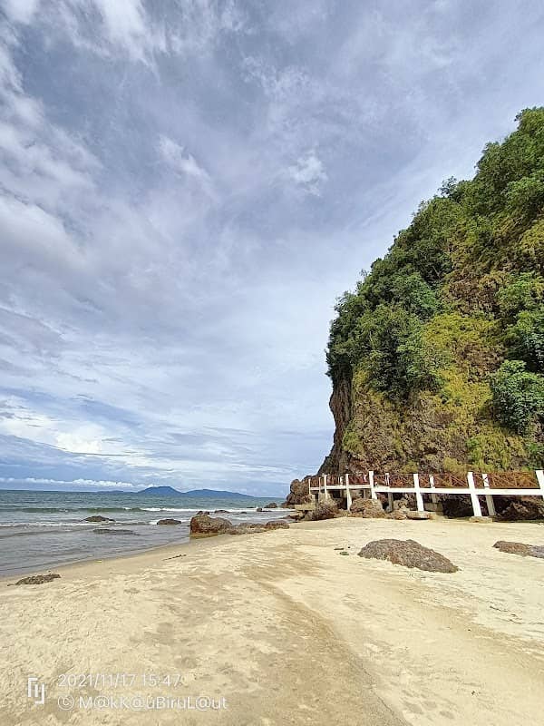 Pantai Bukit Keluang - Image 1