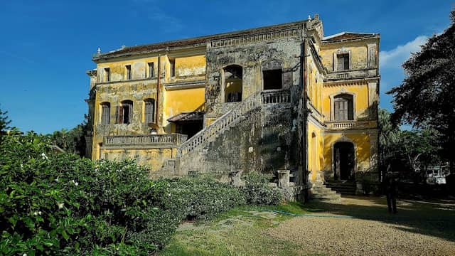 An Dinh Palace - Image 2