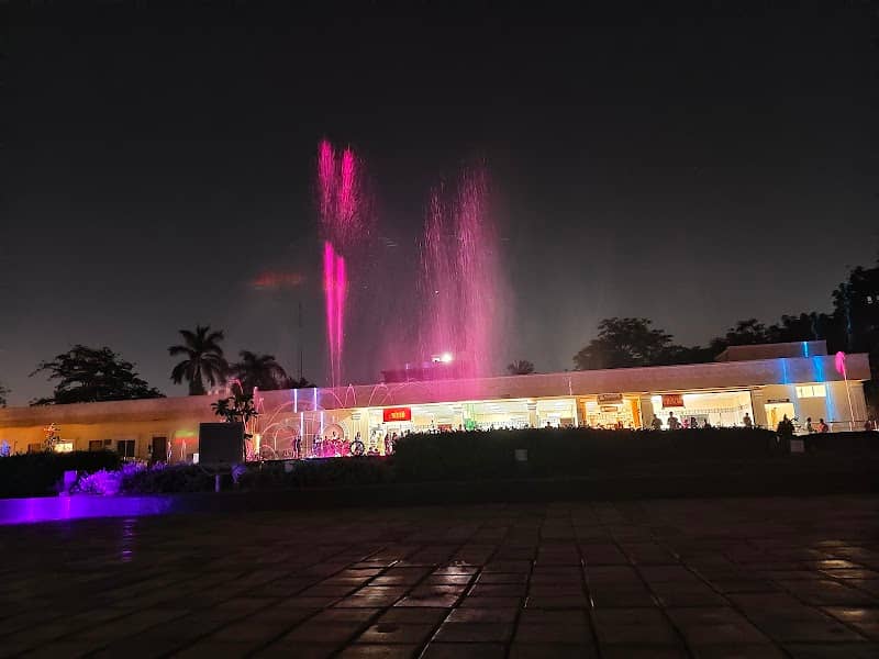 Valluvar Kottam Musical Fountain - Image 2