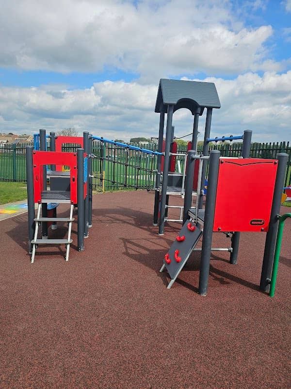 Lodge Lane Park - Image 1