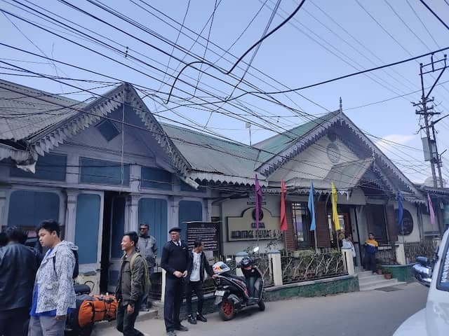 View - Image 3