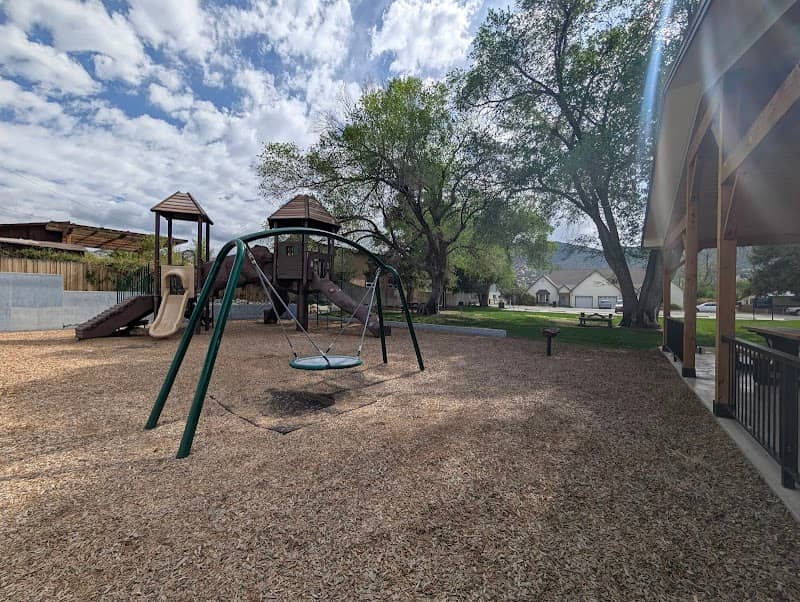 Chisholm Park - Image 1