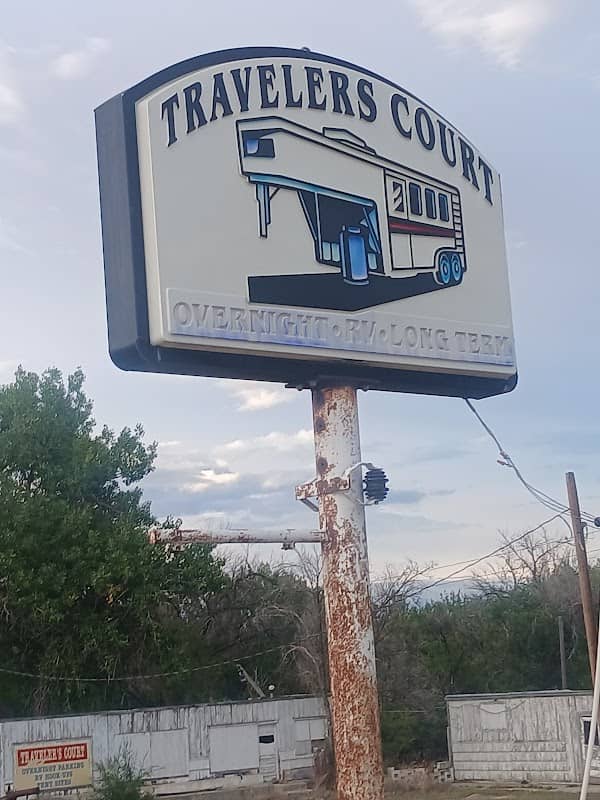 Travelers court & Campground - Image 2