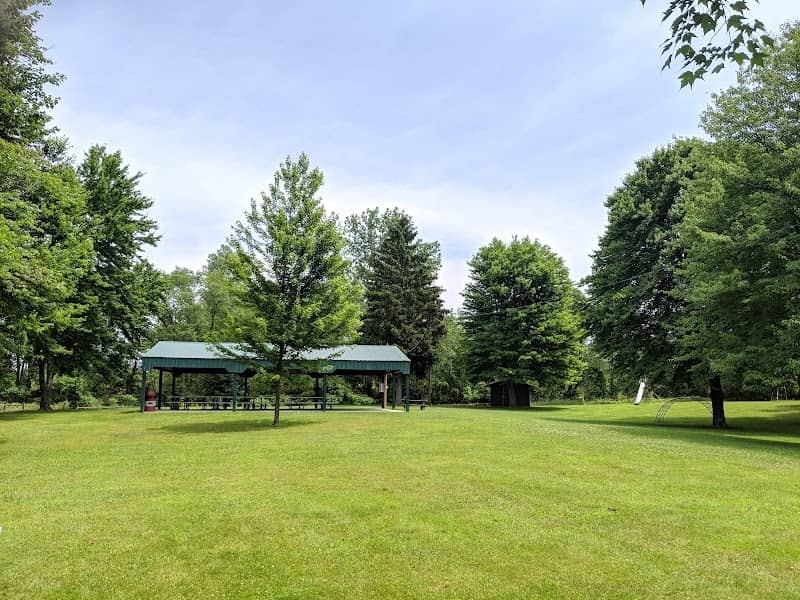 Spring Park - Image 1