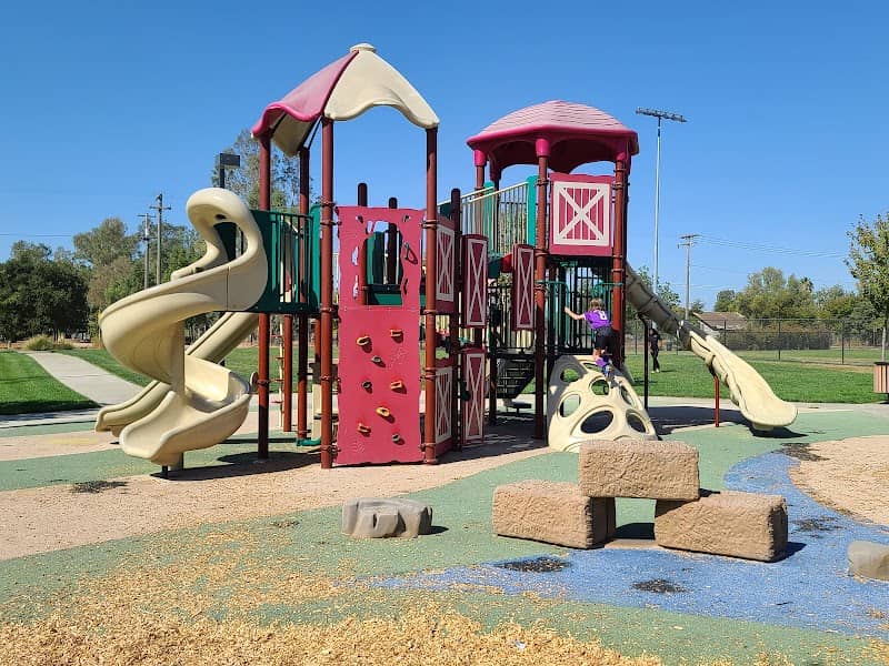 Walker Community Park - Image 2