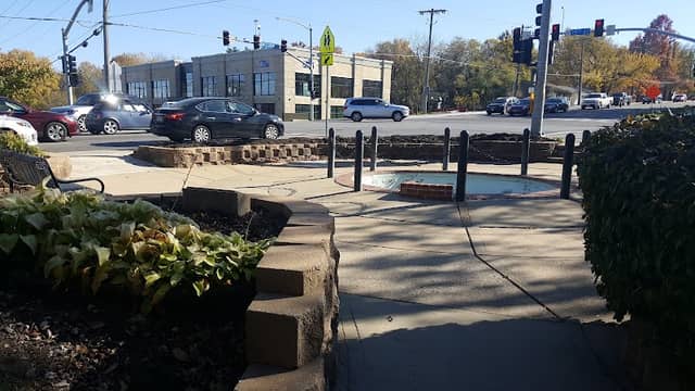 Carroll Plaza - Image 2