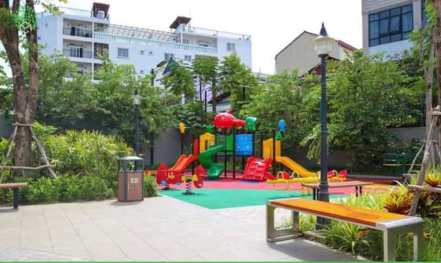 MC PARK - Image 1