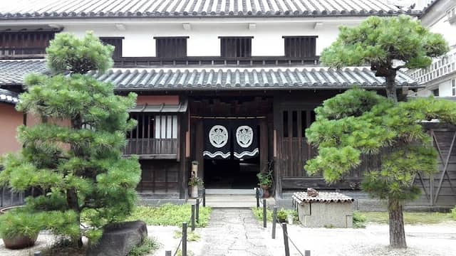 Ohashi Family Residence - Image 1