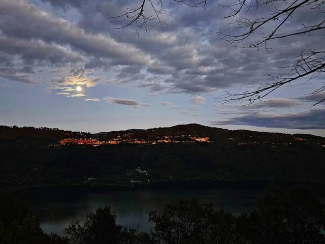 Belvedere sul lago di Nemi - Image 3