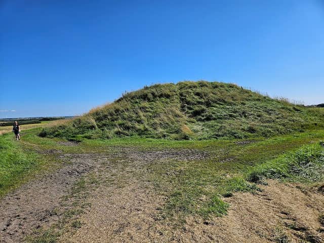 Jættestuen Lundehøj - Image 1