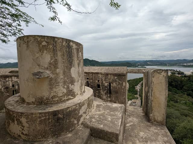 Fort wall - Image 3