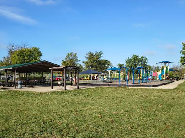 Lake Reba Park - Image 1