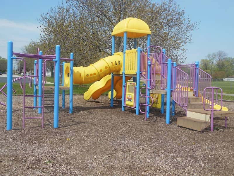 Columbus Manor Park - Image 1