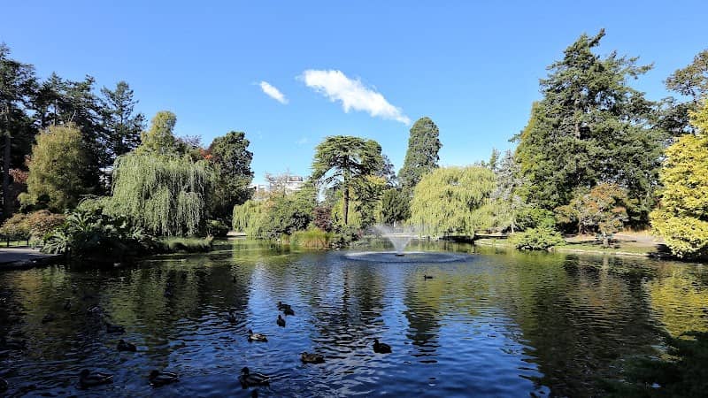 Beacon Hill Park - Image 1