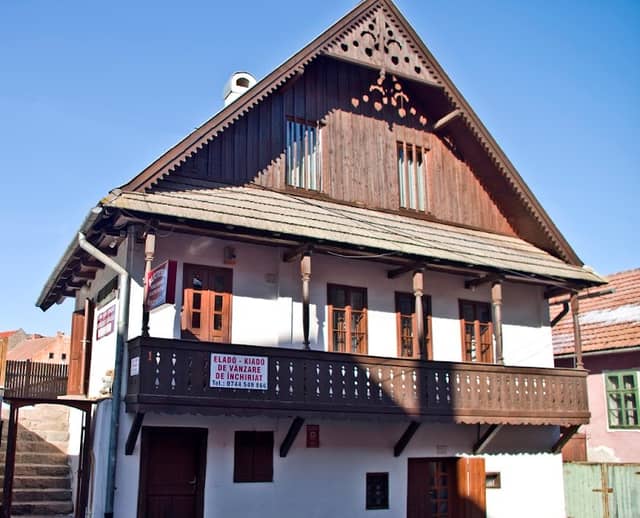 The Hahn Jakab Wooden House - Image 1