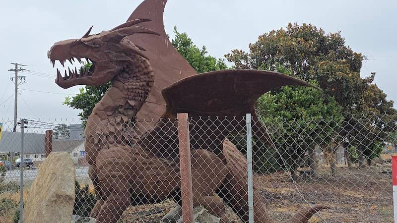 Large Dragon statue - Image 2