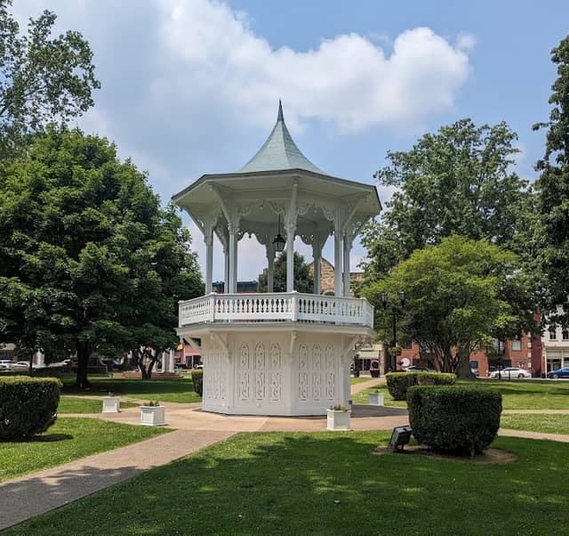 Gallipolis City Park - Image 1