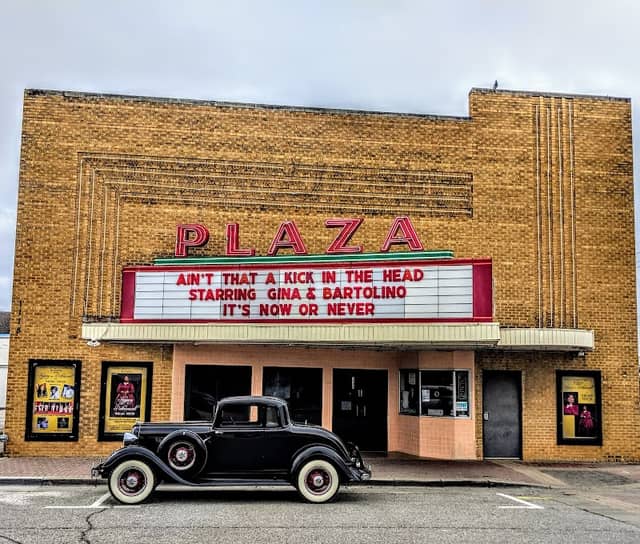 Carrollton Square - Image 1