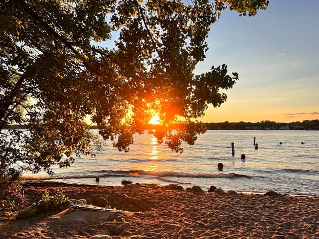 Excelsior Public Beach - Image 2
