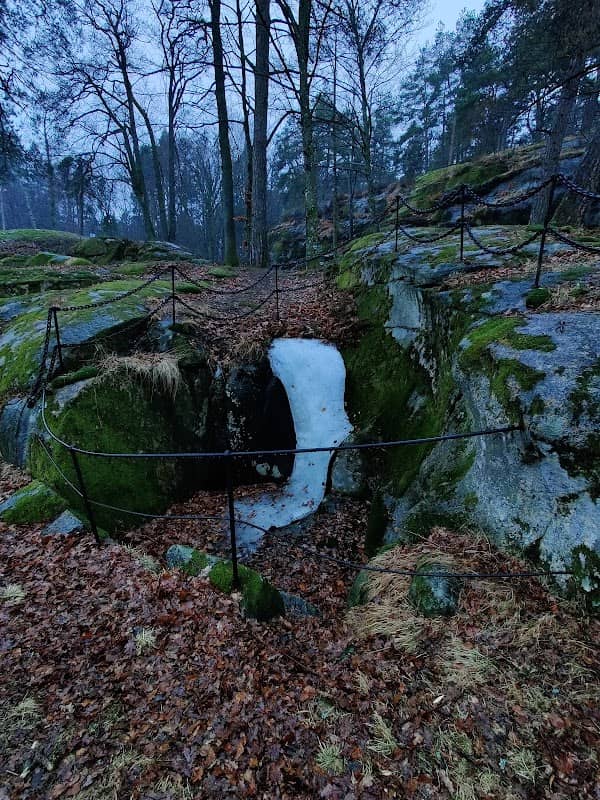 Jettegrytene i Leikvollgata Sandefjord - Image 2