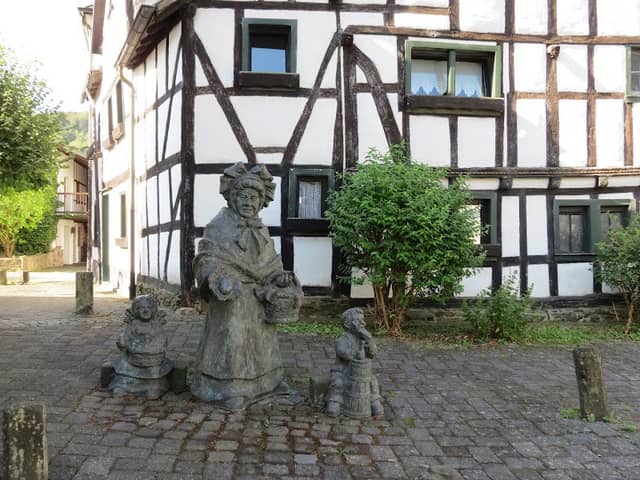 Historisches Stadtviertel Buttermarkt - Image 1