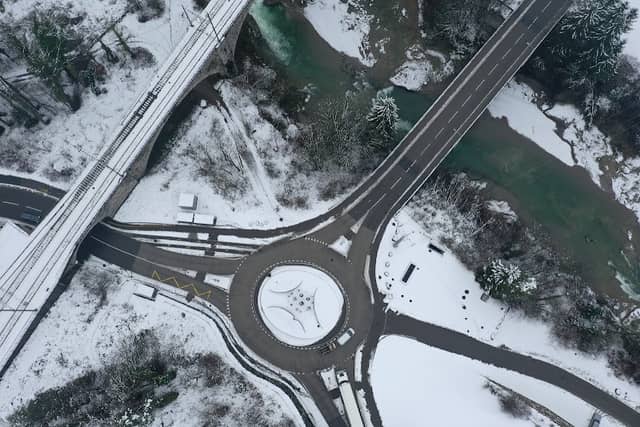 Kreisel Schwarzenbacher Brücke - Image 1